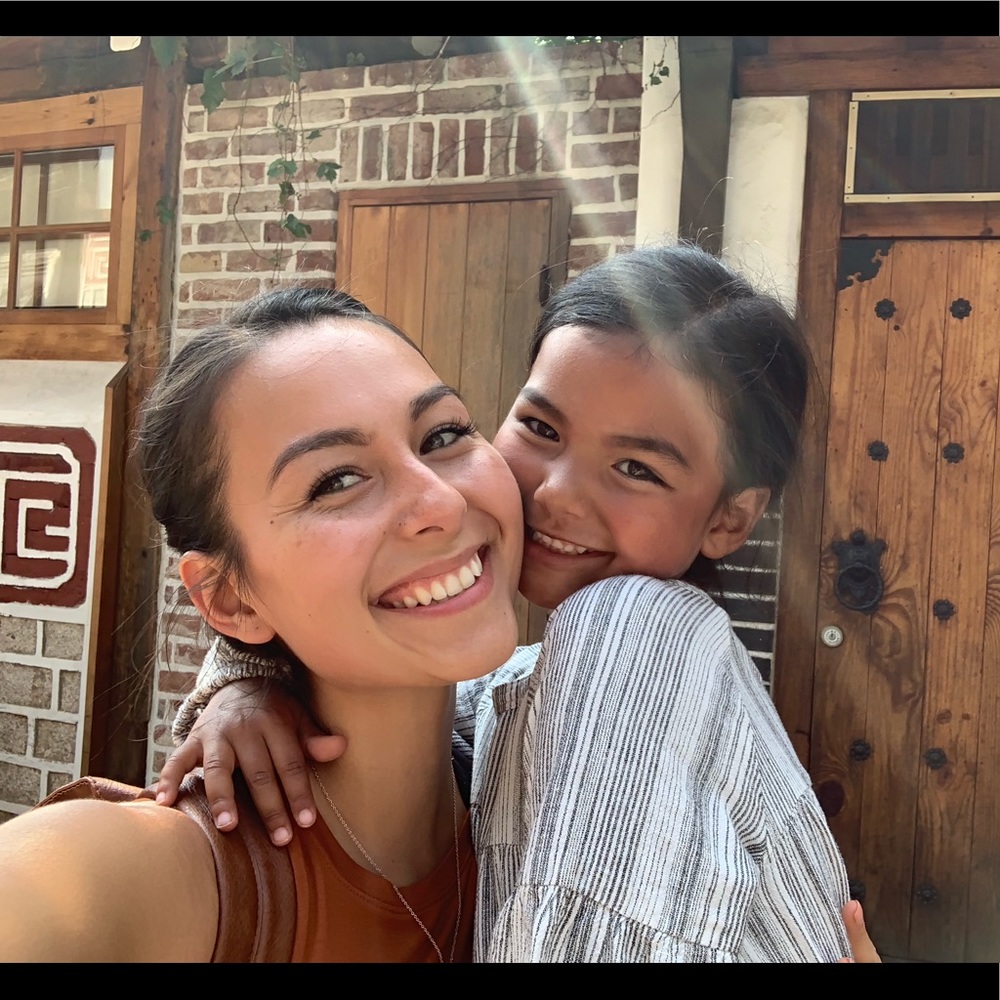 Meet your Posher, Anissa
